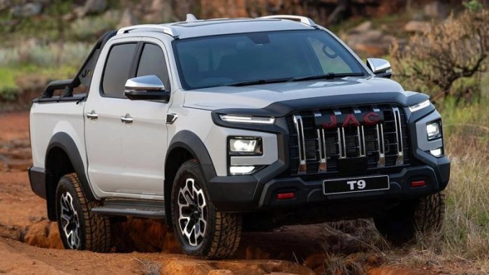 JAC начнёт сборку своих автомобилей в России с пикапа T9