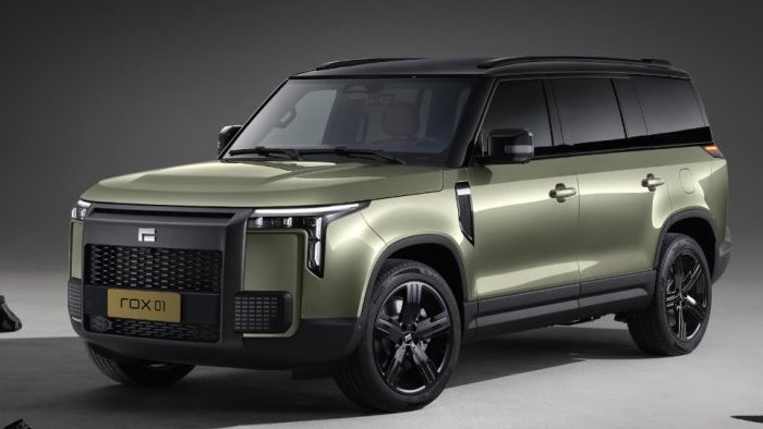 В России начали продавать внедорожники ROX 01, в которых ДВС только заряжает аккумулятор