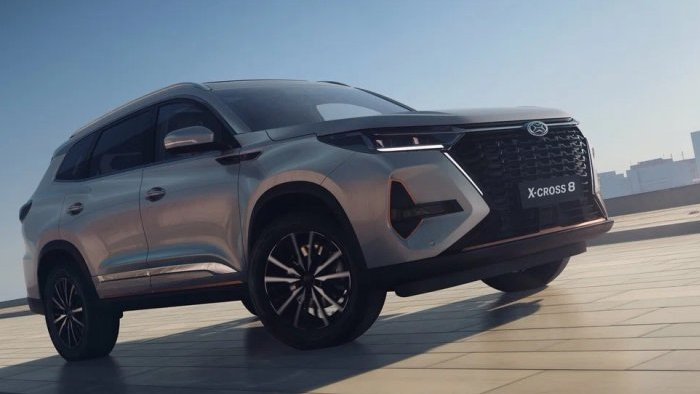 Chery всё: под брендом XCite на бывшем заводе Nissan в Санкт-Петербурге могут начать выпускать копии каких-то других автомобилей