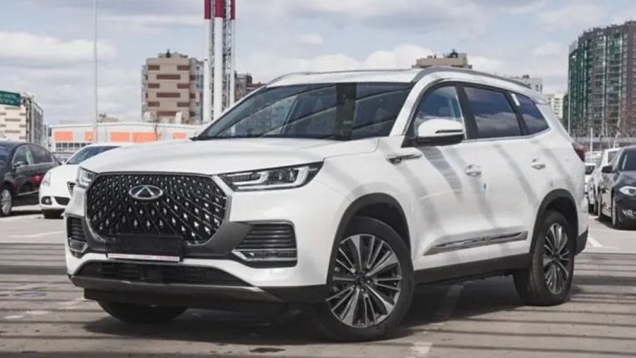 Покупка новых автомобилей у официального дилера в Санкт-Петербурге