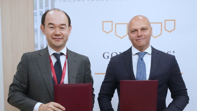 Алексей Беспрозванных и Денис Пак