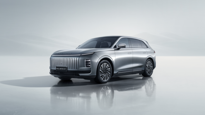 В EXEED Центре АВТОДОМ Варшавка и EXEED Центре АВТОДОМ Стачек начала действовать уникальная длительная гарантия на автомобили EXLANTIX